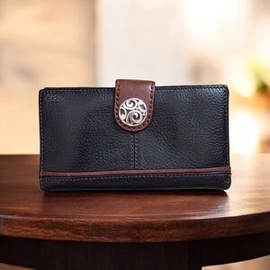 Brighton Elegant Brown & Black Leather Wallet